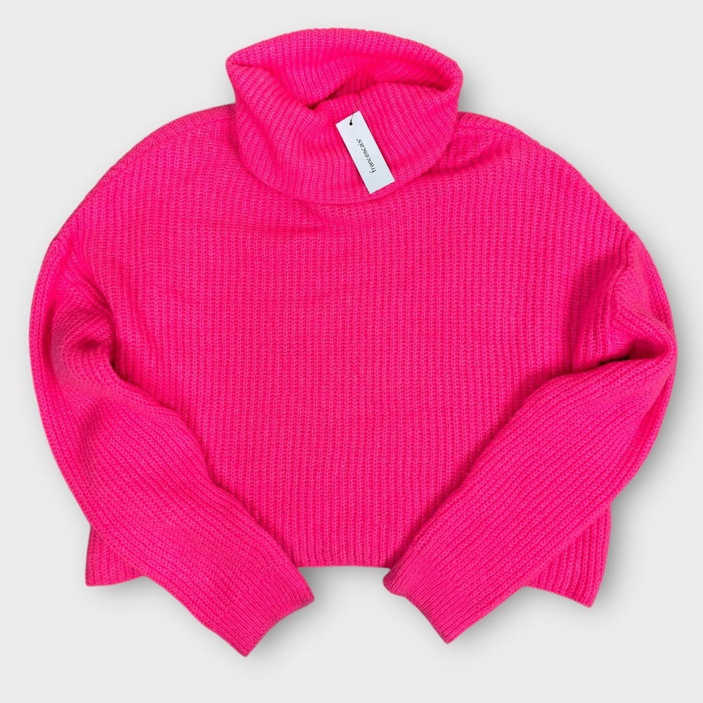 Mi Ami by‎ Francescas NWT Hot Pink Ribbed Turtleneck Cropped Sweater Women's M